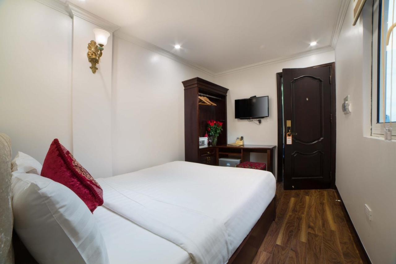 Hotel Golden Sail 4*
